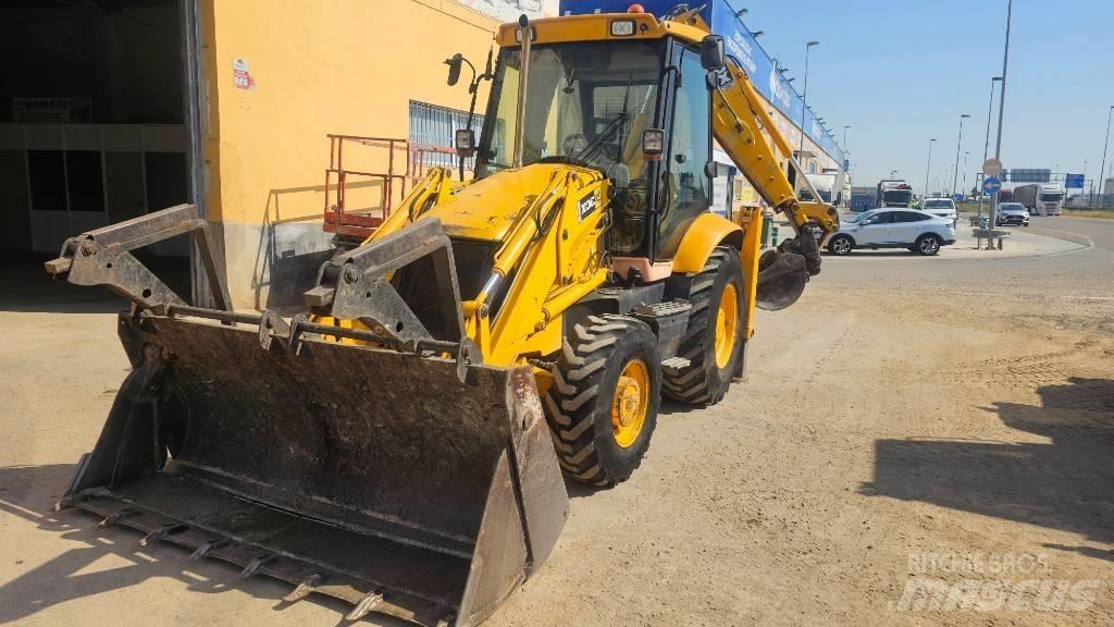 JCB 3 CX Backhoe loaders