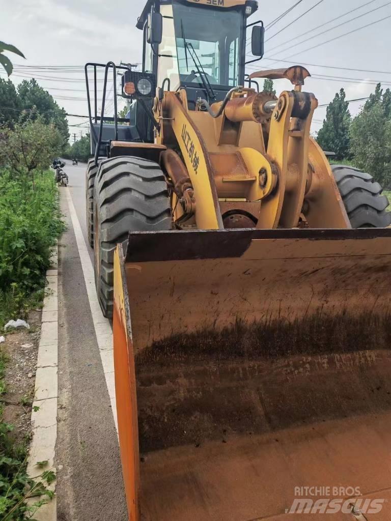 SEM 655D Wheel loaders