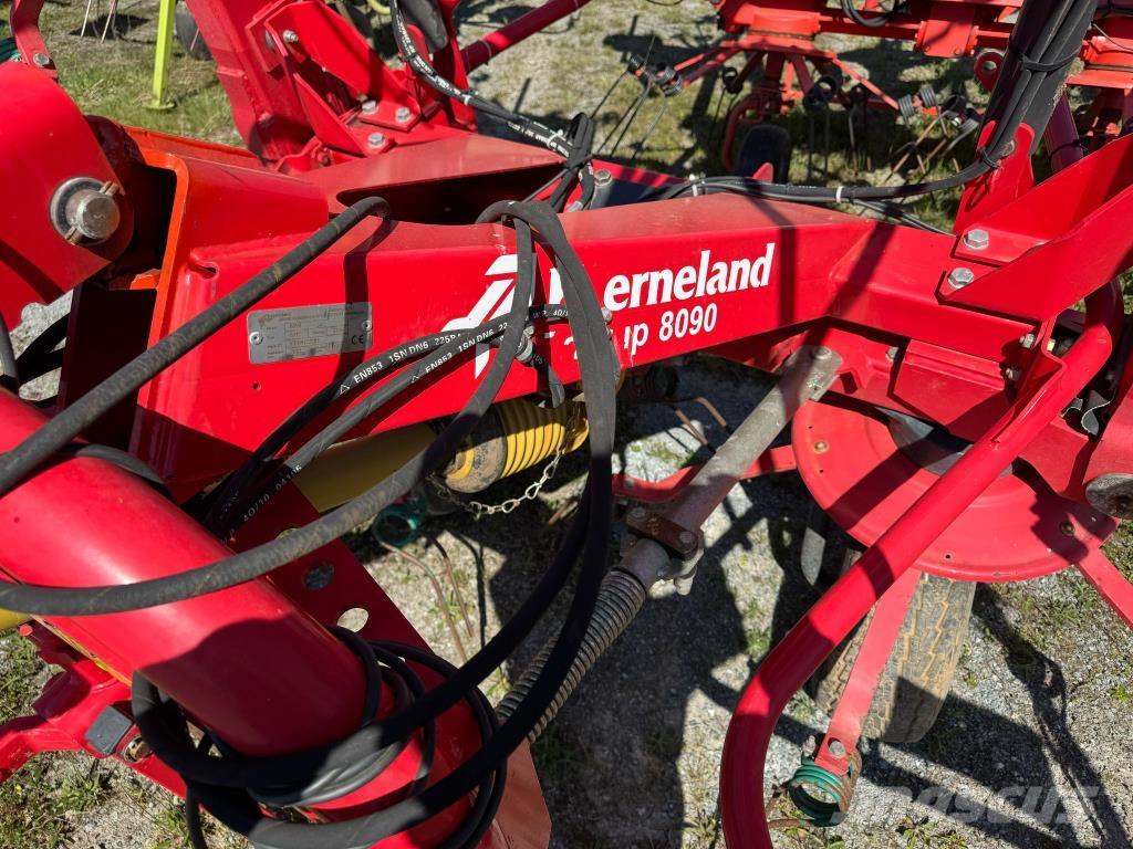 Kverneland 8090 Rakes and tedders