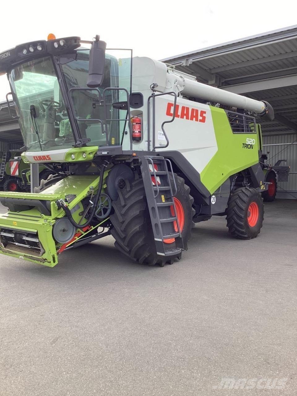 CLAAS Trion 520 Combine harvesters