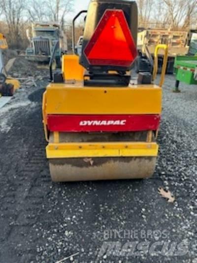 Dynapac CC 102 Twin drum rollers
