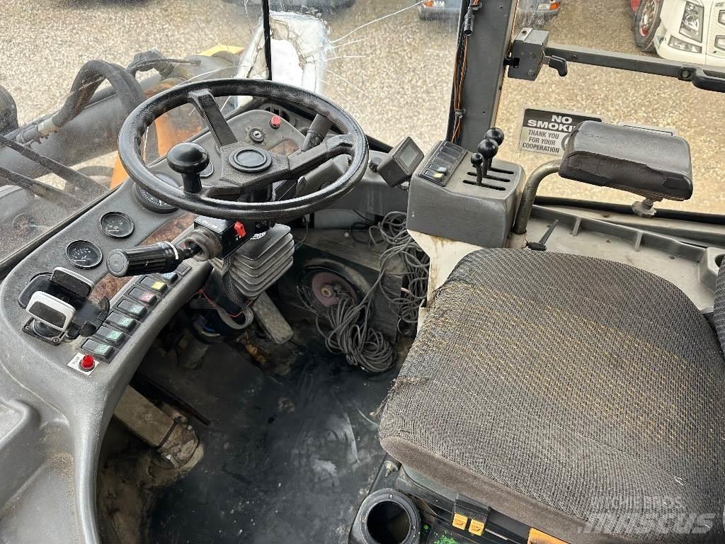 Ljungby L 17 Wheel loaders