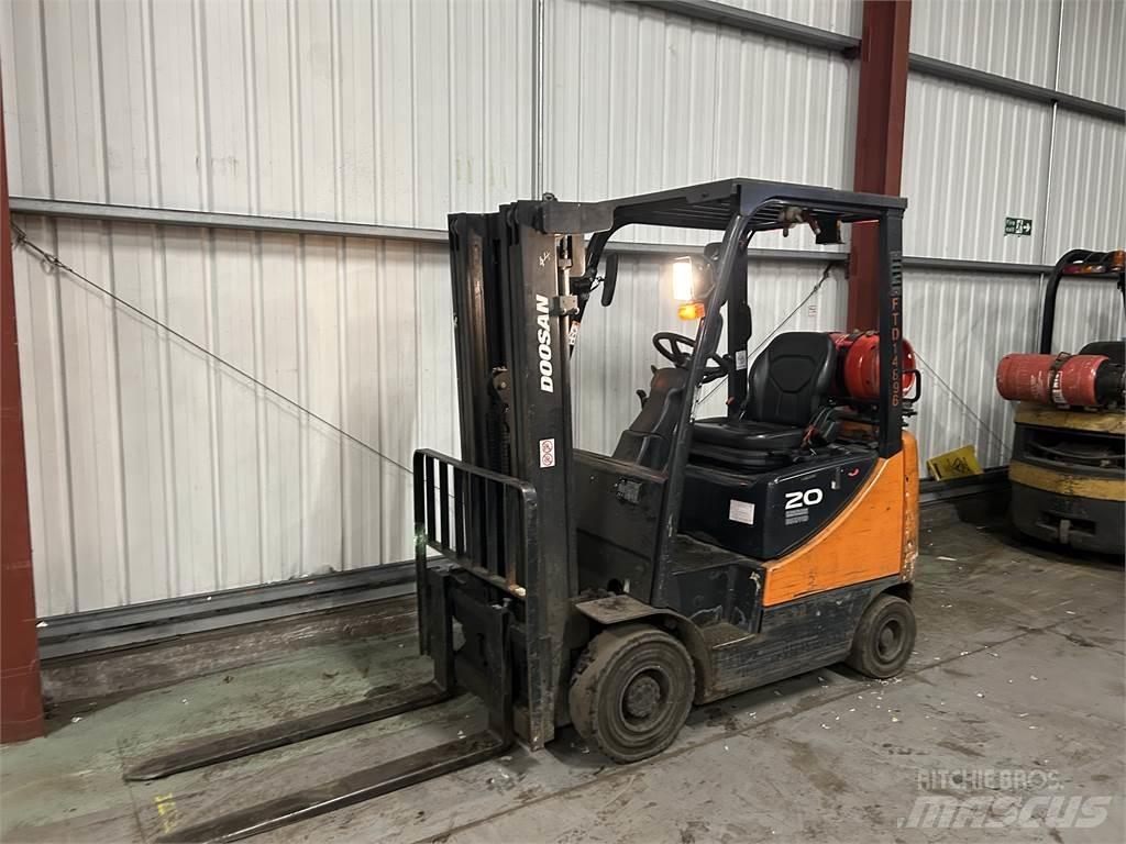 Doosan G20SC-5 LPG trucks