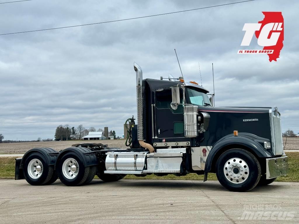 Kenworth W900 Tractor Units