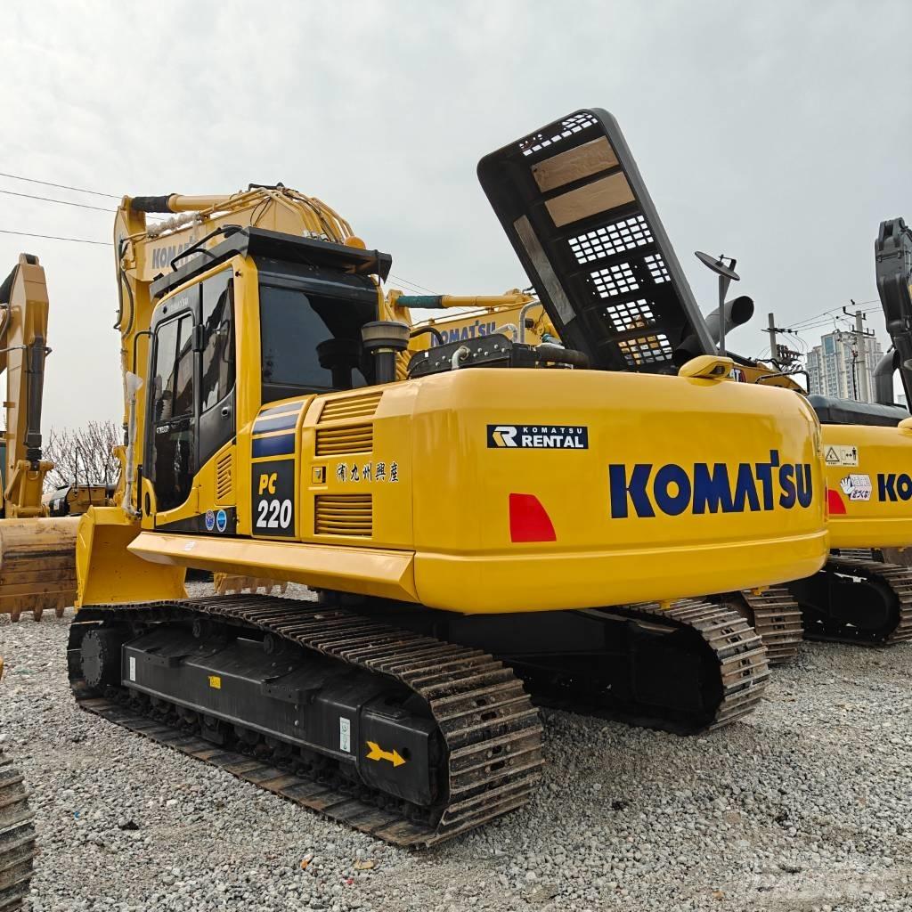 Komatsu 220-8 Crawler excavators