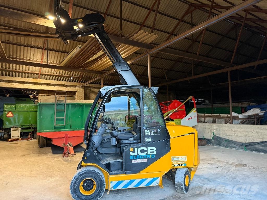 JCB 30-19 E Electric forklift trucks