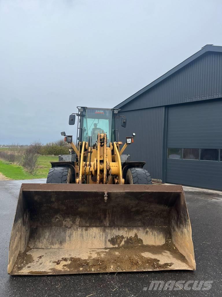 CASE 721 D Wheel loaders
