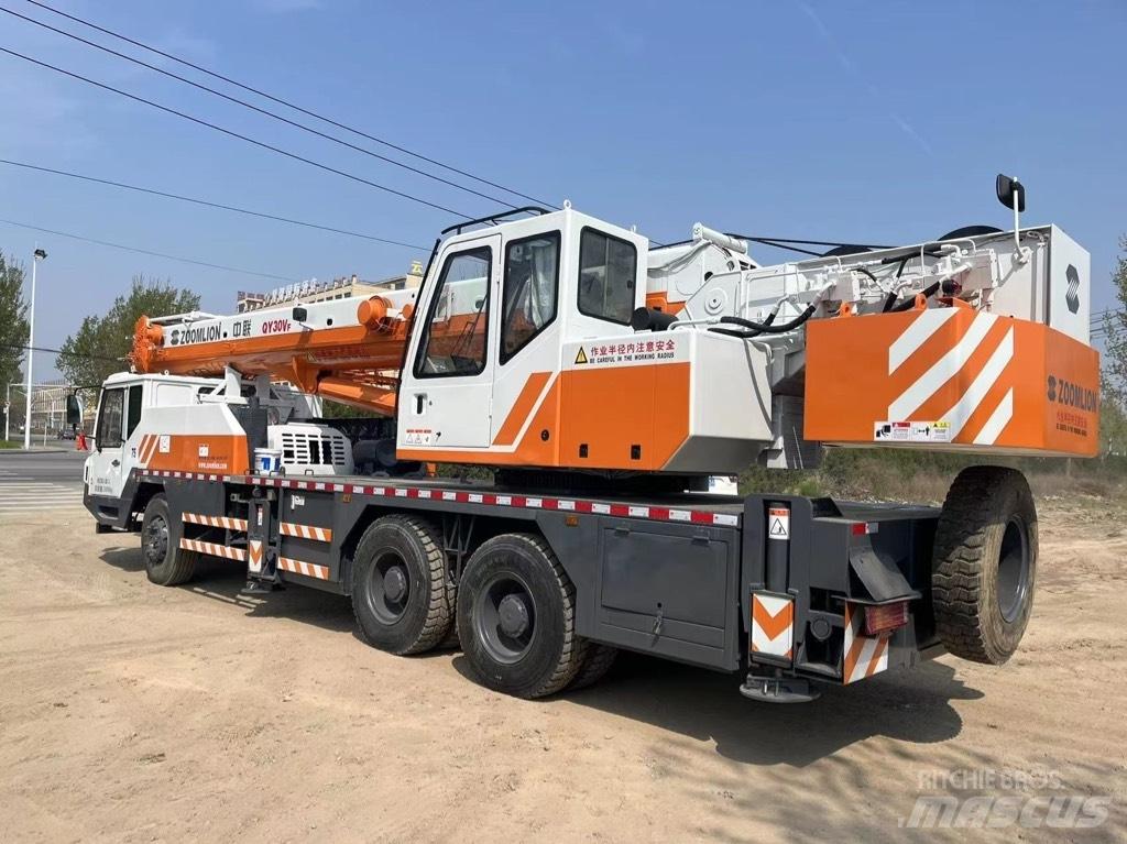 Zoomlion QY30V All terrain cranes