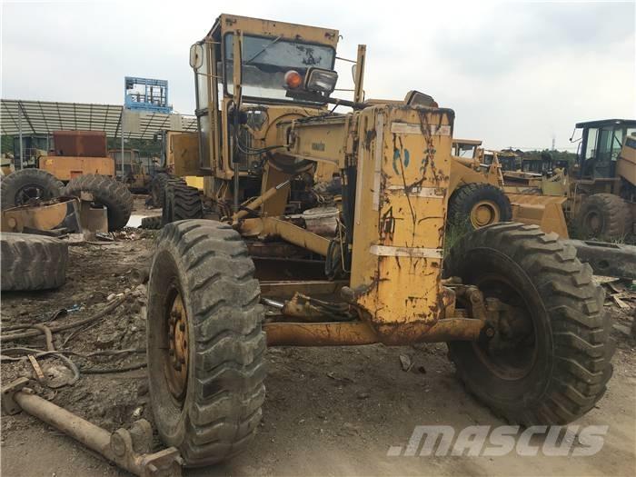 Komatsu GD 511 Graders