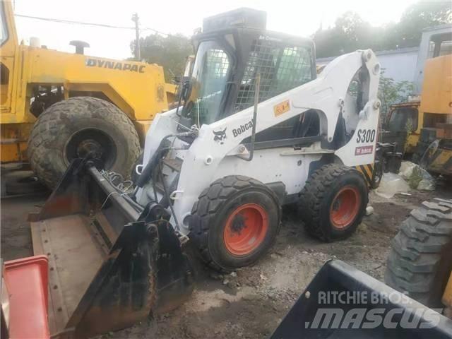 Bobcat S300 Skid steer loaders