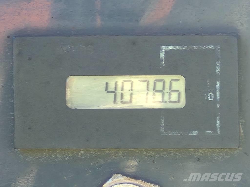 Moffett M50 Forklift trucks - others