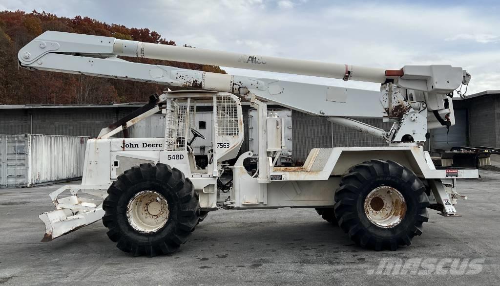 John Deere 548 D Skidders