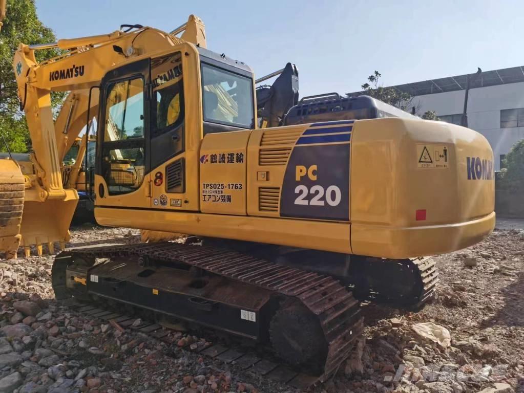 Komatsu PC 220-8 Crawler excavators