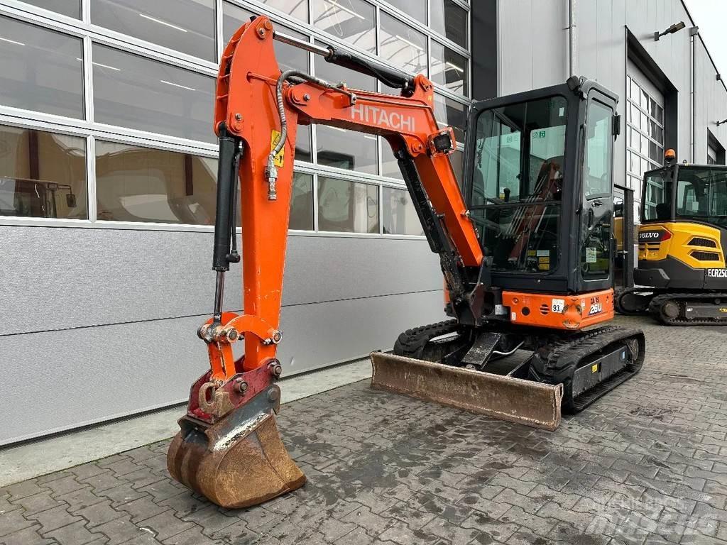 Hitachi ZX26U-6 CR Mini excavators < 7t (Mini diggers)