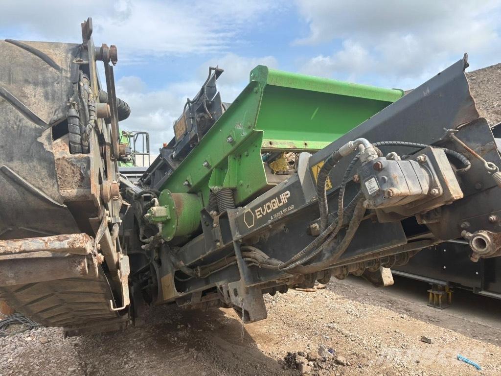 EvoQuip Cobra R230 Mobile crushers