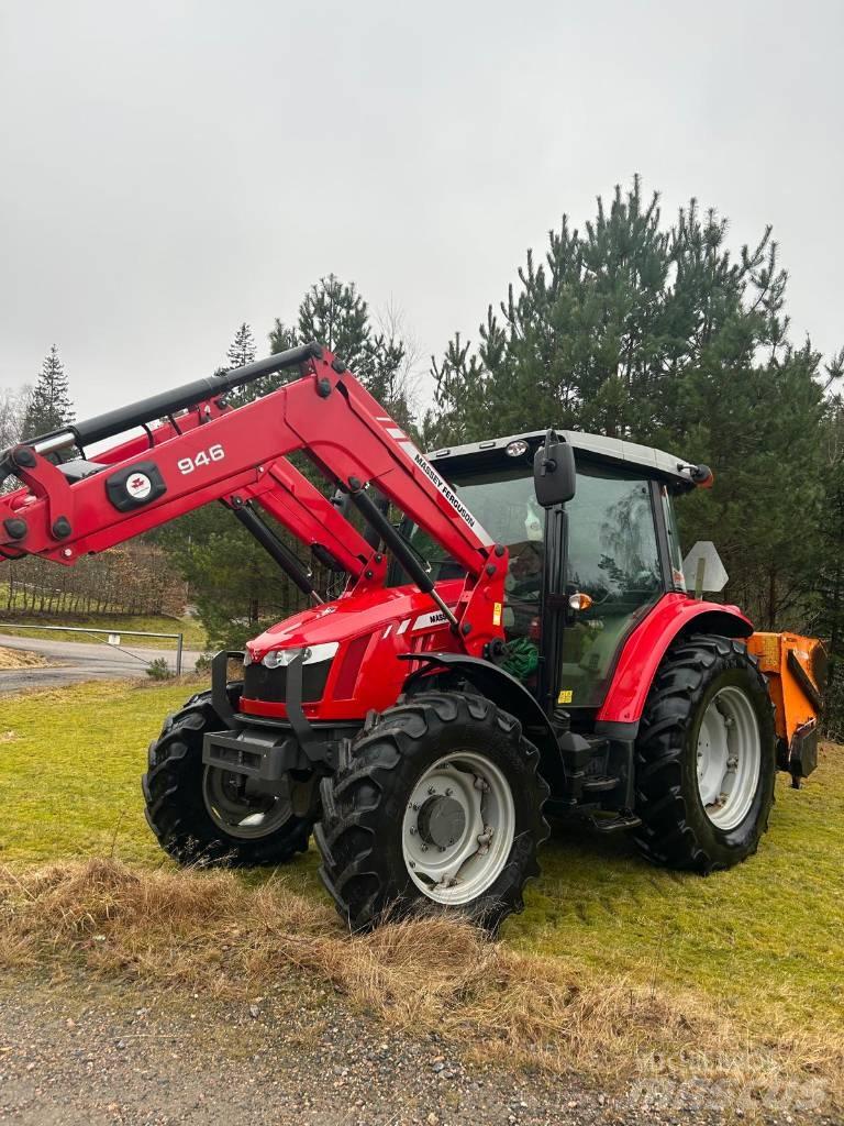 Massey Ferguson 5609 Tractors