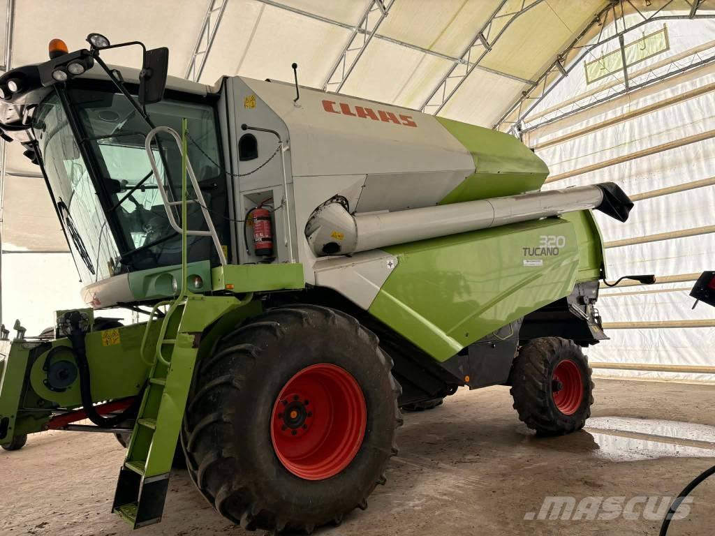 CLAAS Tucano 320 Combine harvesters