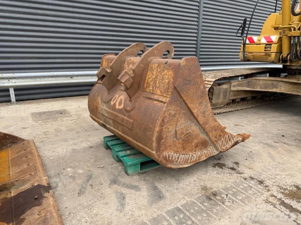 CAT 320 DL Crawler excavators