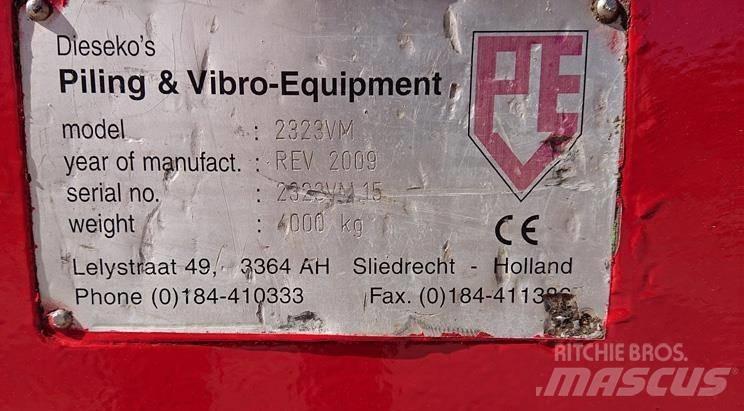 PVE 2323VM Vibratory pile drivers