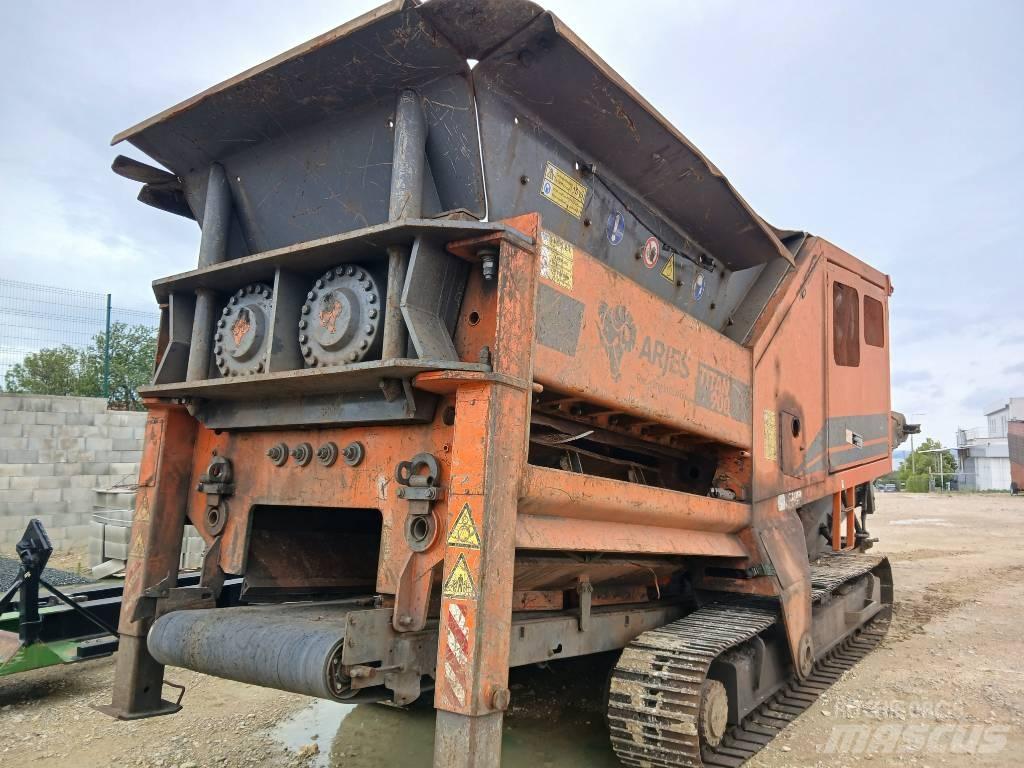 Arjes Titan 900 Waste Shredders