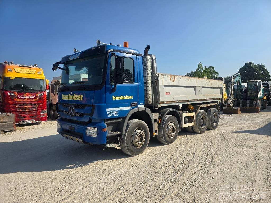 Mercedes-Benz 3248 Tipper trucks
