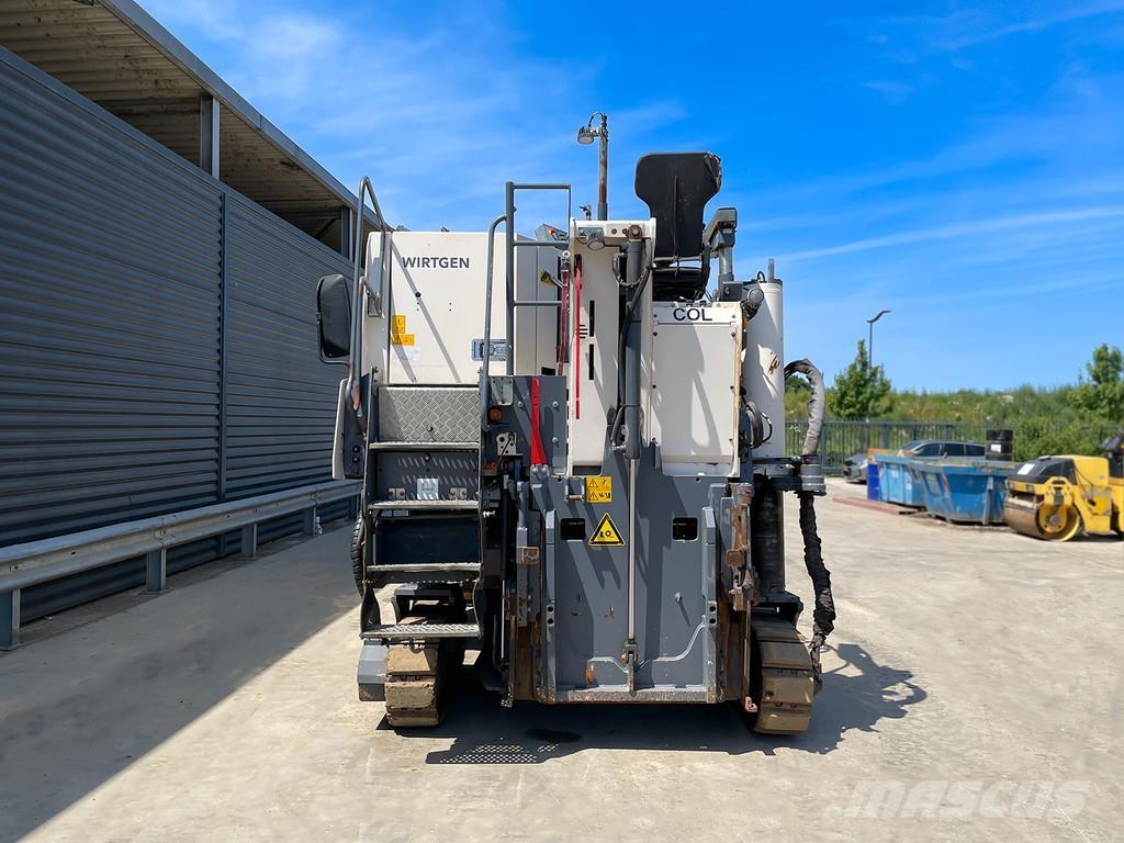 Wirtgen W 100 CFI Asphalt cold milling machines