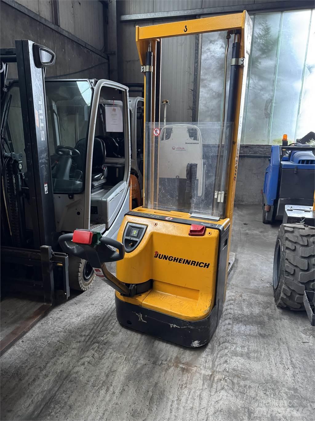 Jungheinrich EJC12 Pedestrian stacker