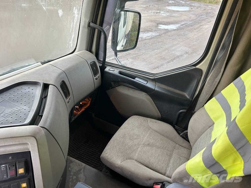 Sisu C600 Tipper trucks