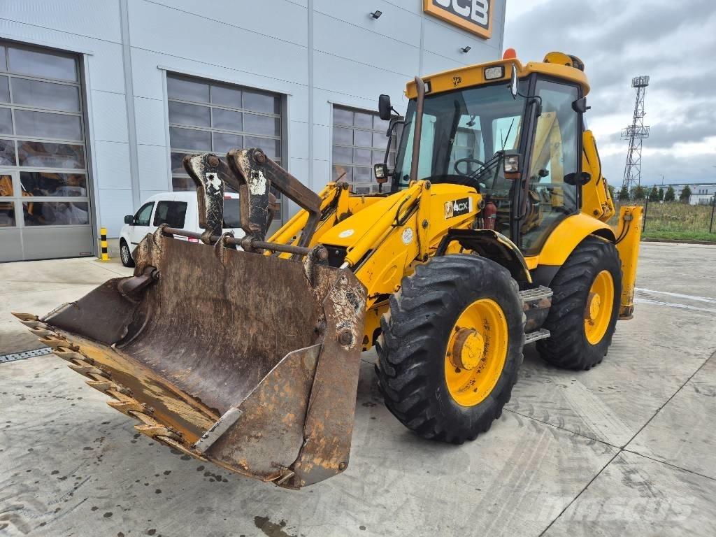 JCB 4CX Backhoe loaders