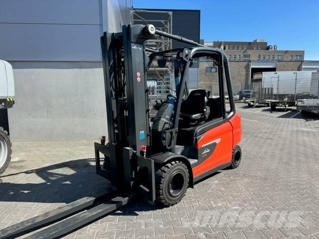Linde E35L Electric forklift trucks