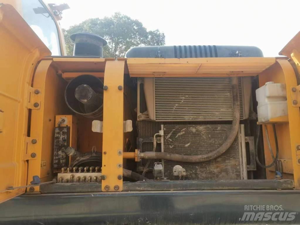 Hyundai 275lc Crawler excavators