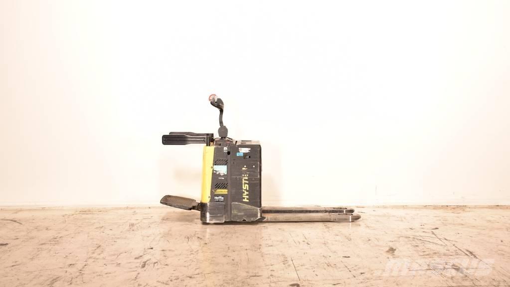 Hyster P 2.0 FBW Low lifter with platform