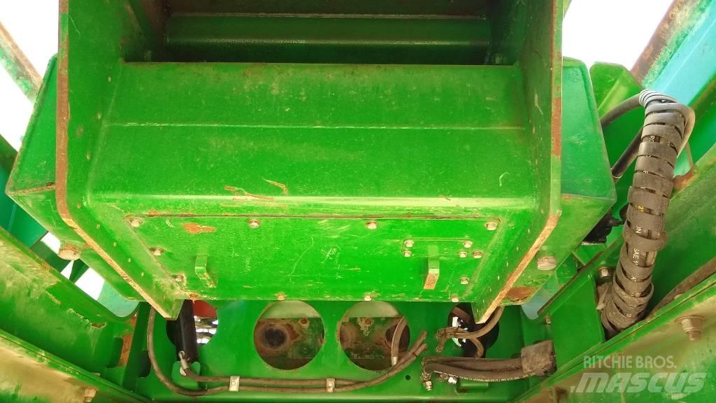 McCloskey J40 Mobile crushers