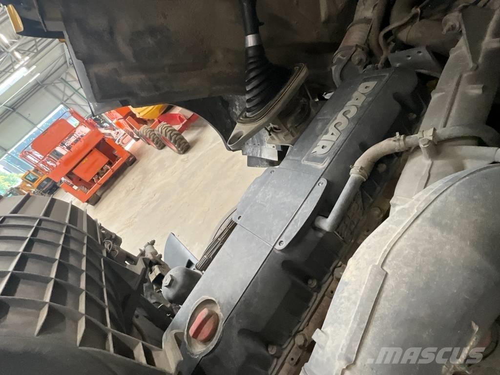 DAF CF 85.410 8X4 Concrete trucks