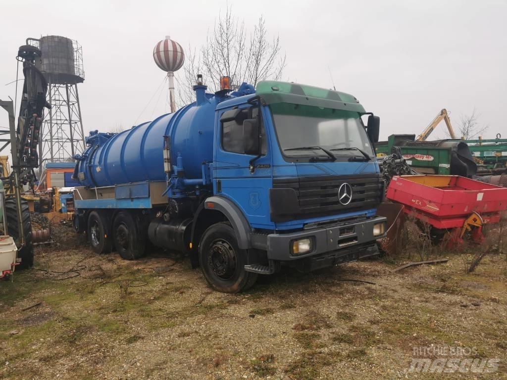 Mercedes-Benz 2426 Combi / vacuum trucks