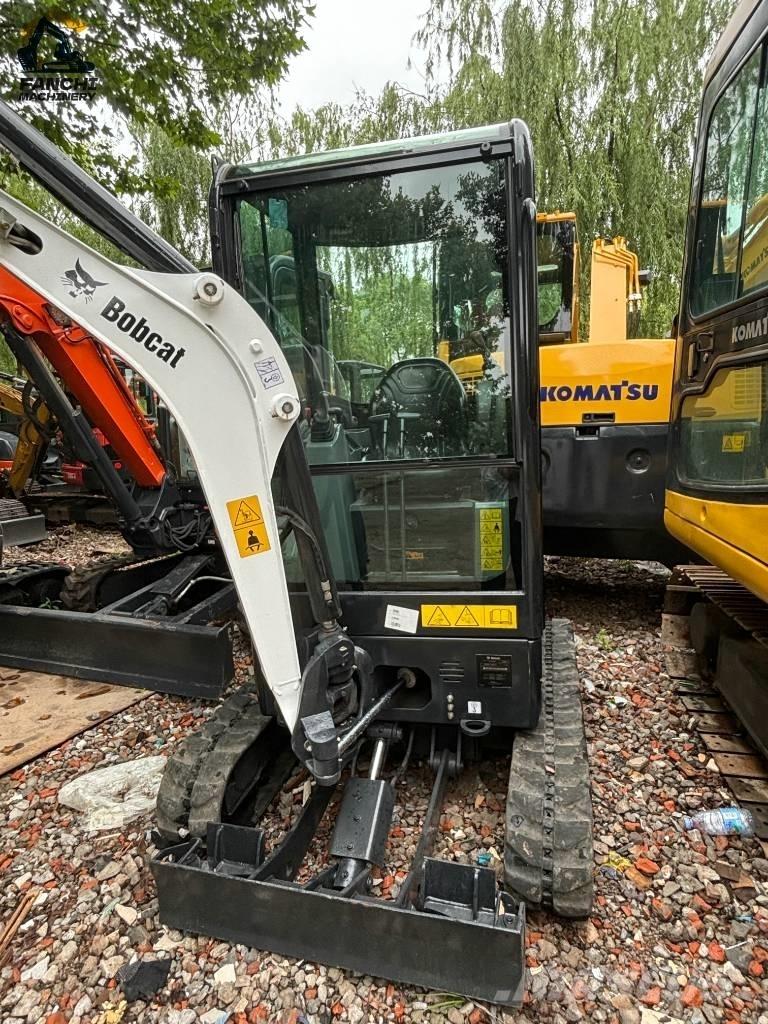  Bobcta E20 Mini excavators < 7t (Mini diggers)