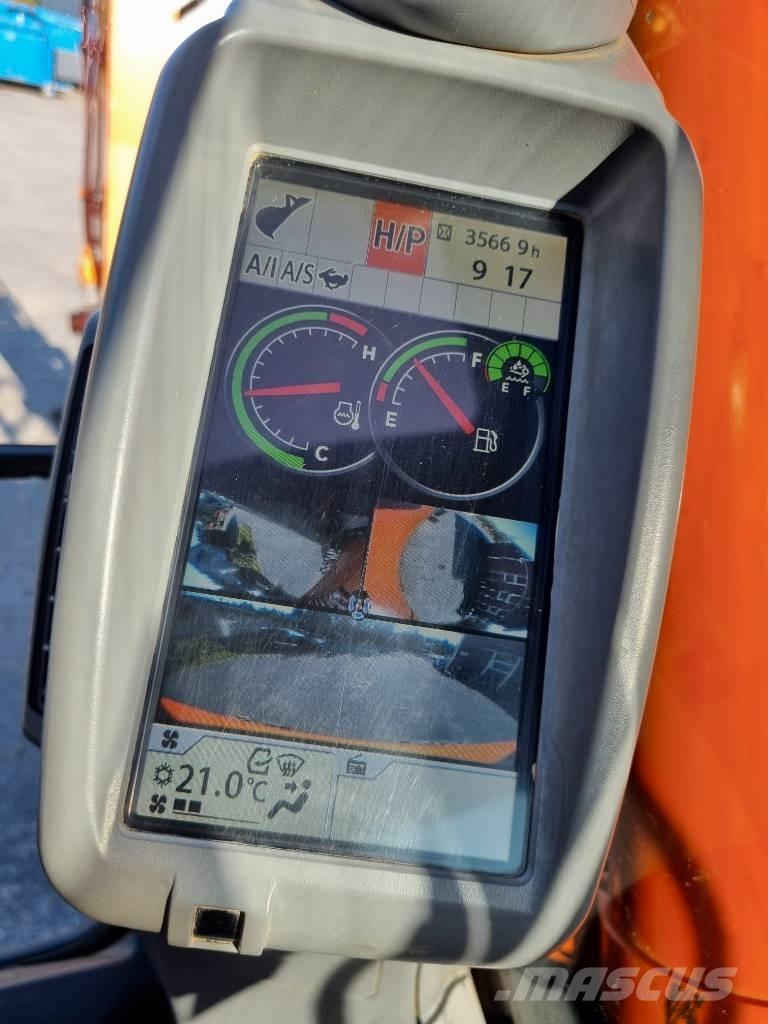 Hitachi ZX 135 US-6 Crawler excavators