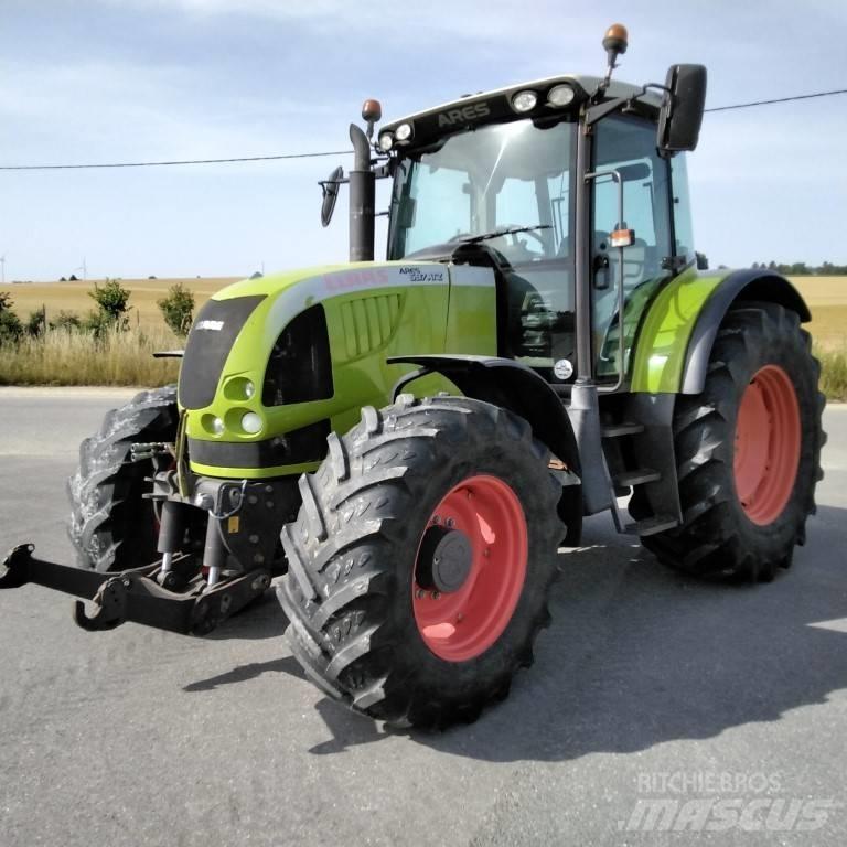 CLAAS Ares 697 ATZ Tractors