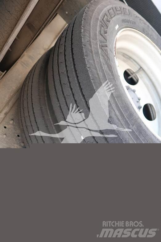 Isuzu NRR Construction - Others