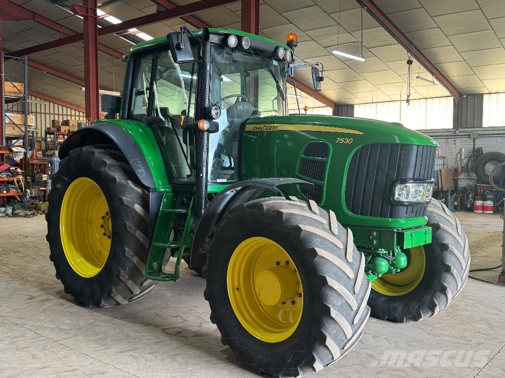 John Deere 7530 AQ Tractors