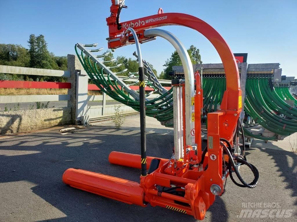 Kverneland WR1250A Wrappers
