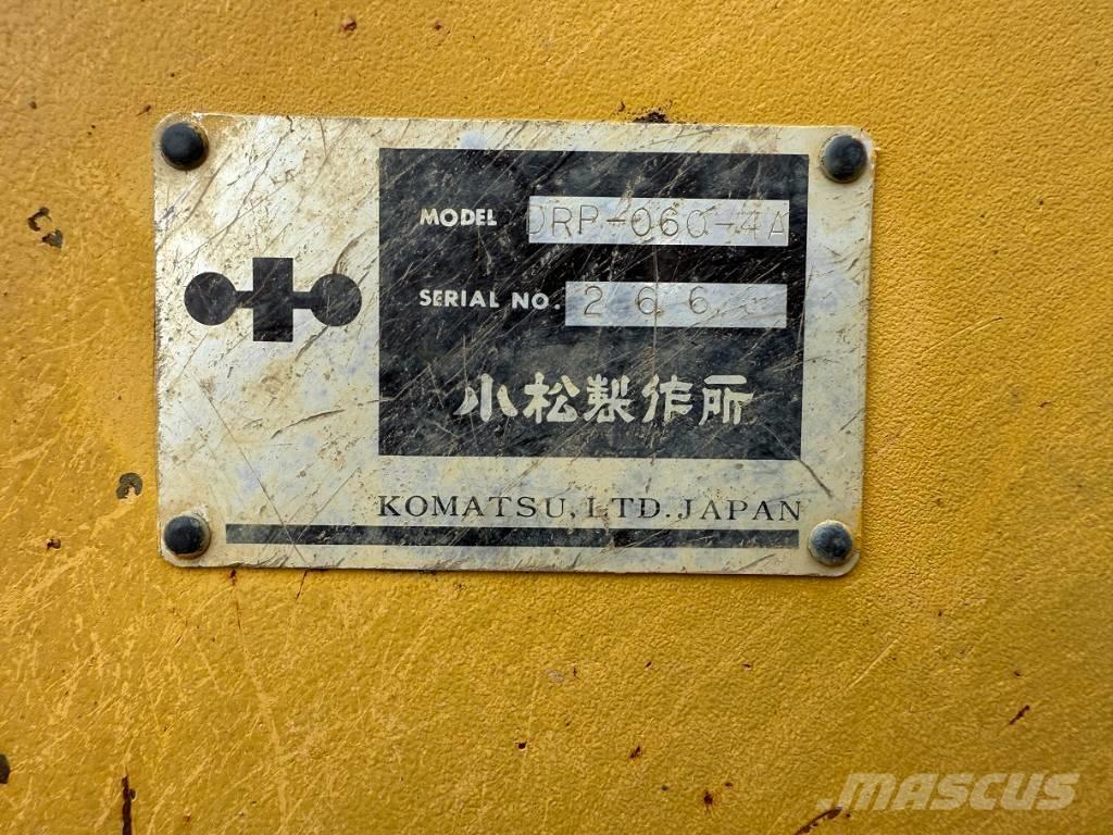 Komatsu D 65 PX-12 Crawler dozers