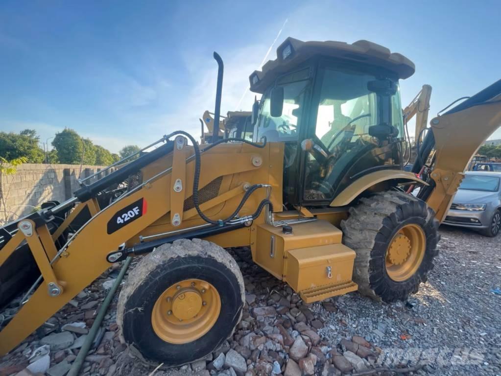 CAT 420F Backhoe loaders