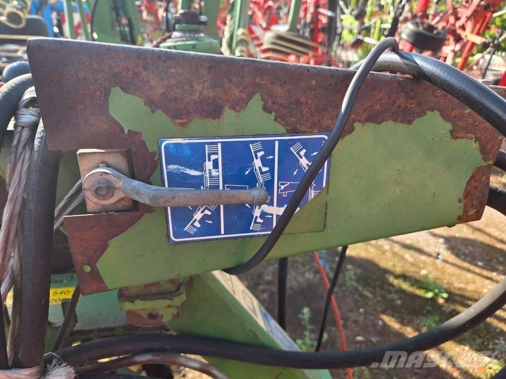 Krone Swadro 800/26 Windrowers