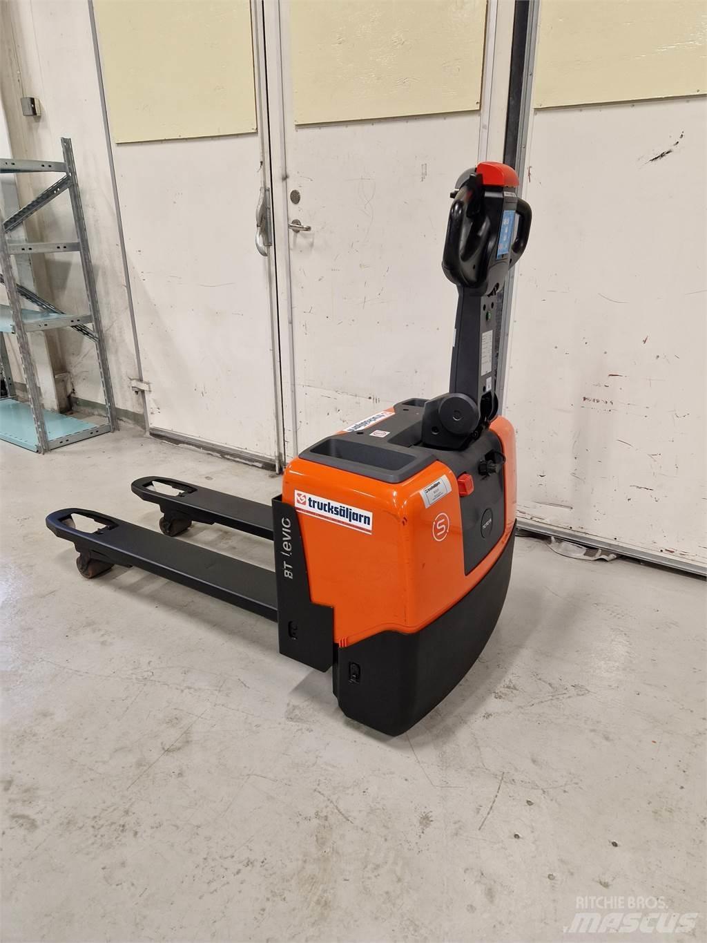 Toyota LWE130 Low lifter