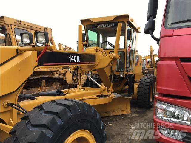 CAT 140K Graders