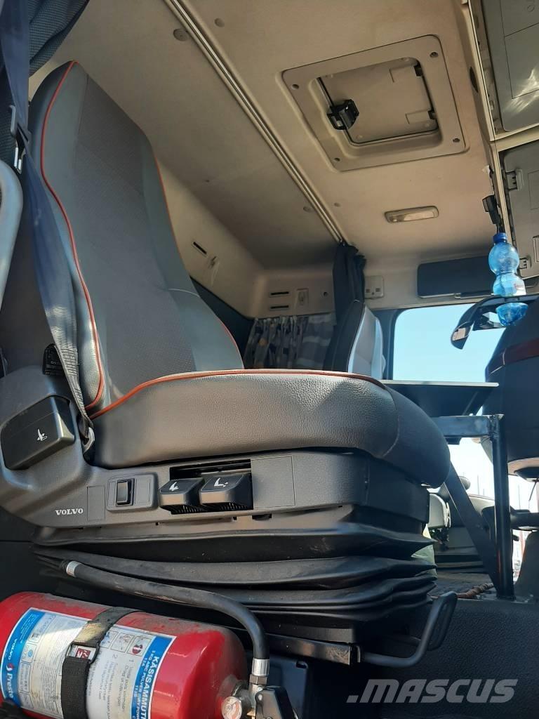 Volvo FH 16 Chassis Cab trucks