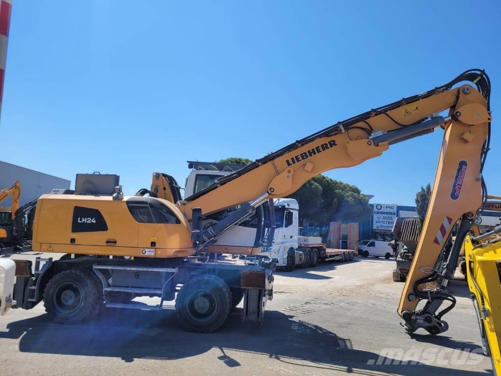 Liebherr LH 24 Wheeled excavators