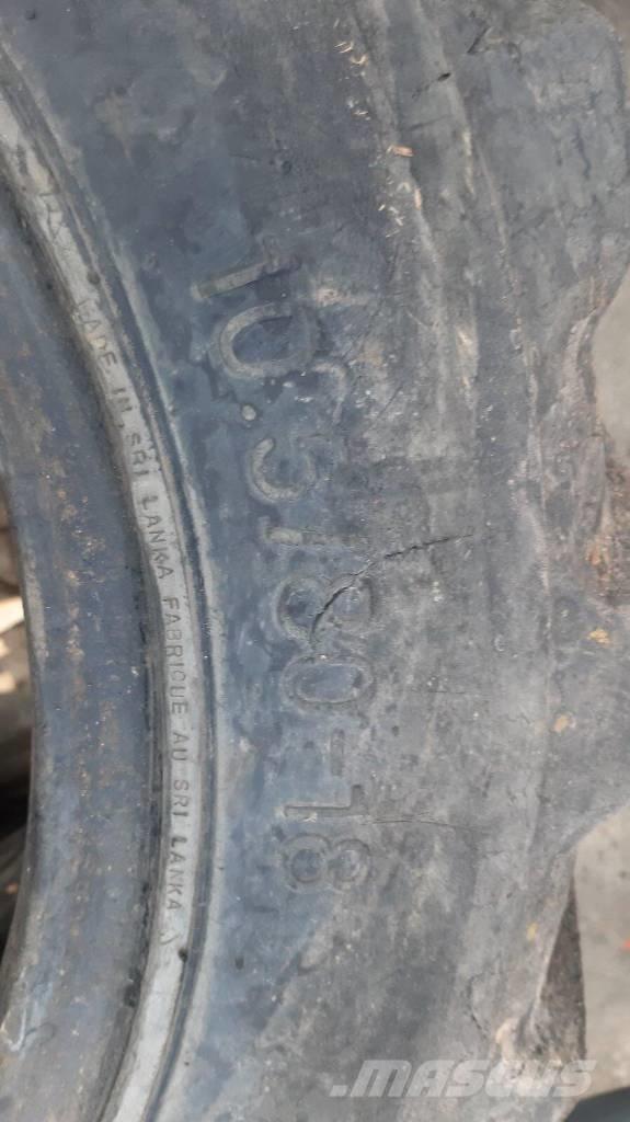 Bobcat 12 16.5 Tyres, wheels and rims