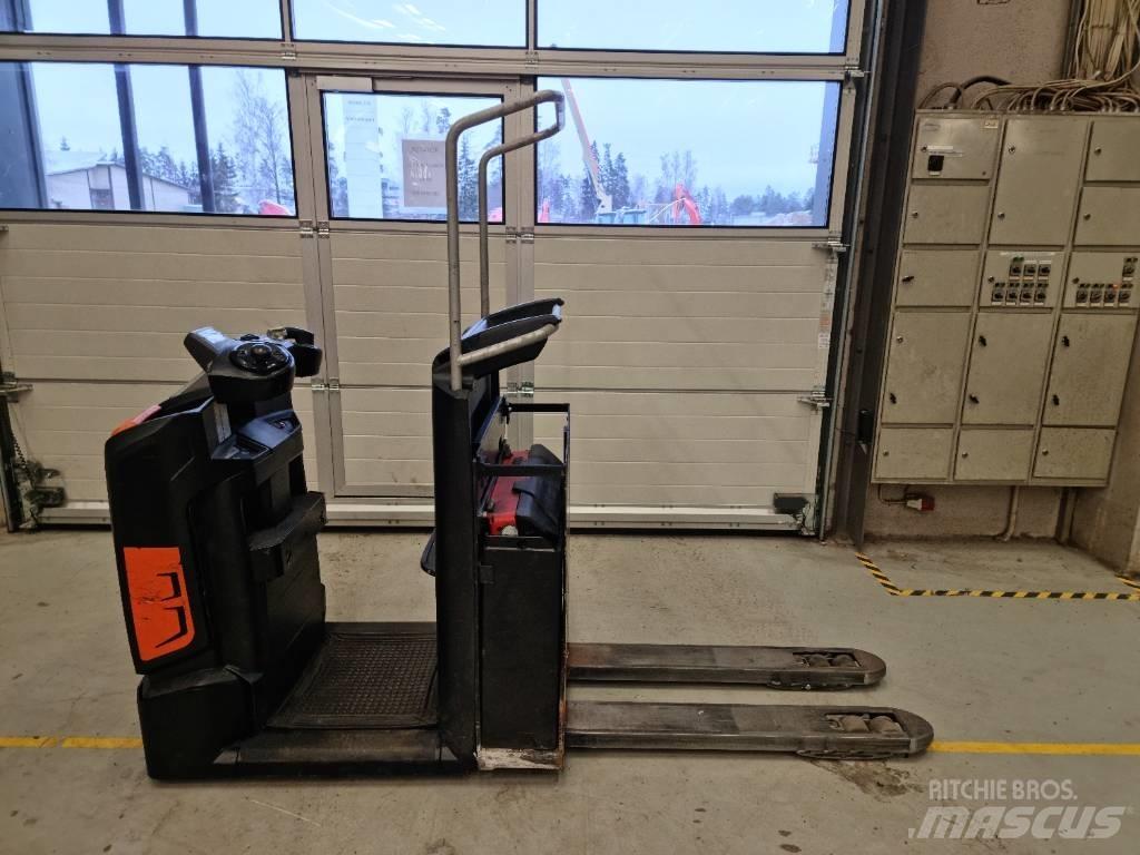 Rocla PS 20 Low lift order picker